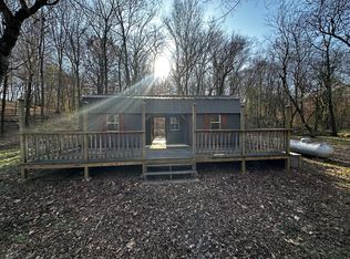 427 Hardin Loop CABIN 90, Westpoint, TN 38486