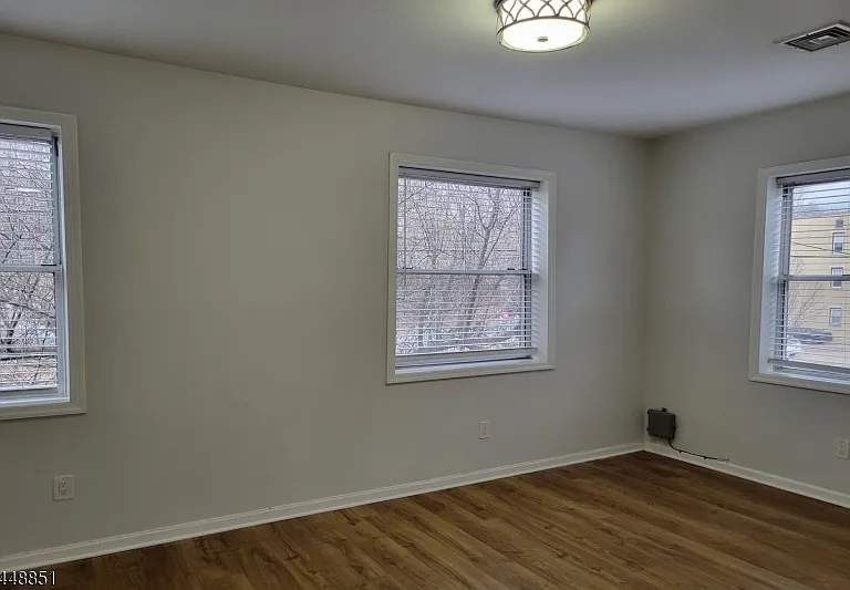 117 Forest St #2L — Photo 5