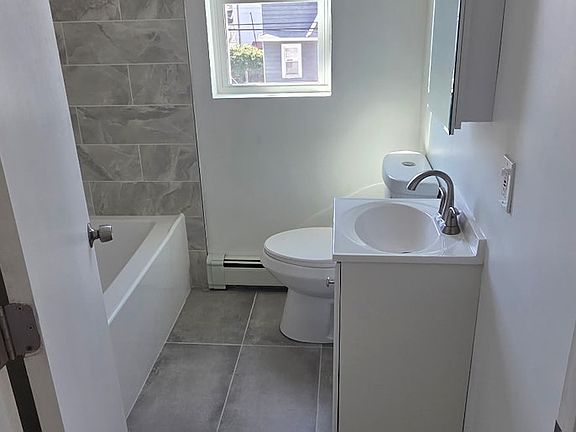 5th image of 615 Chandler Ave APT 1