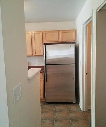 2nd image of 2441 Stoughton Cir #2441