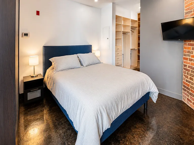 101 W Marshall St #49 — Photo 7