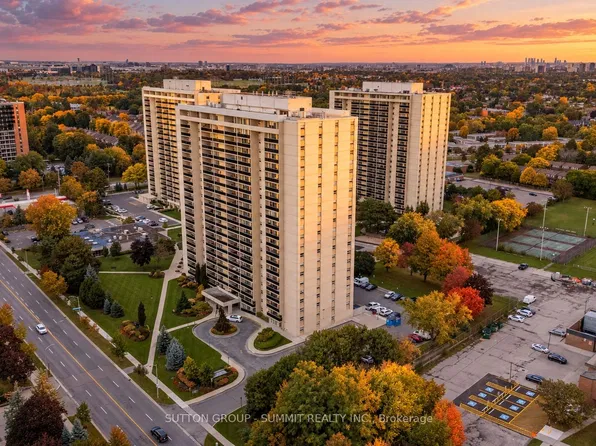 299 Mill Rd #1608, Toronto, ON M9C 4V9
