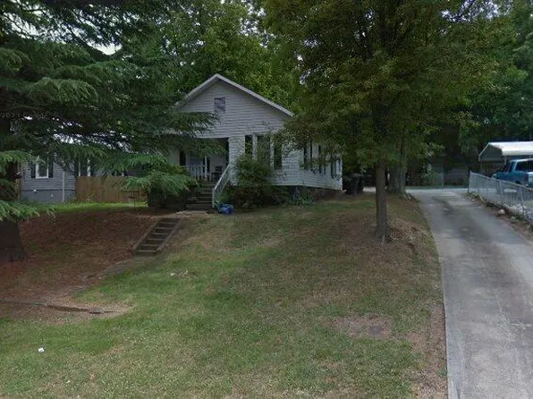 211 Apple St, Burlington, NC 27217