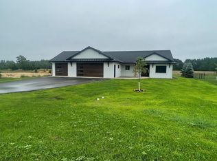 12570 2nd St, Baxter, MN 56425