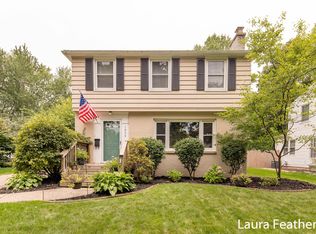 1855 Chamberlain Ave SE, Grand Rapids, MI 49506