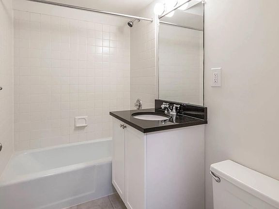 5th image of 73 Staniford St #3007
