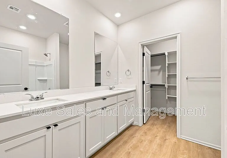 8012 NW 110th Dr — Photo 15