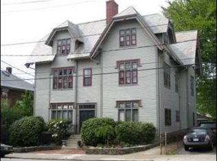 28 Narragansett Ave #3, Newport, RI 02840
