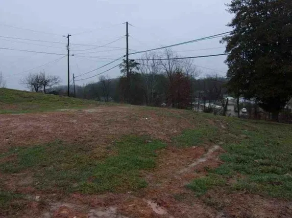 38 Mary Jackie Ln, Charleston, WV 25320