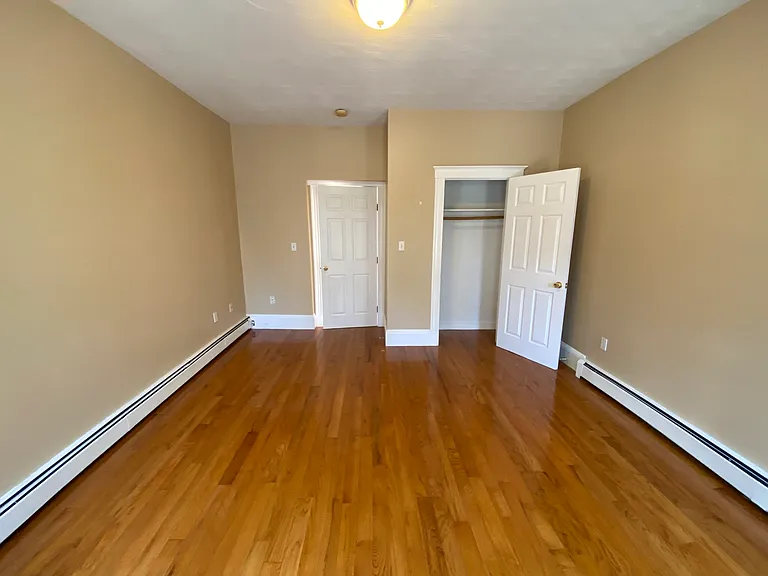 106 Glenwood Rd — Photo 5