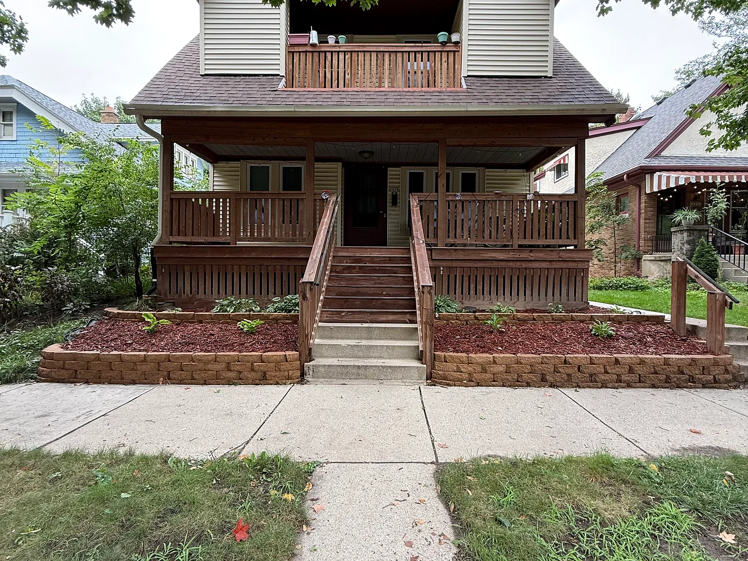 2 bed, 1100 sqft, $1,595 — Photo 2