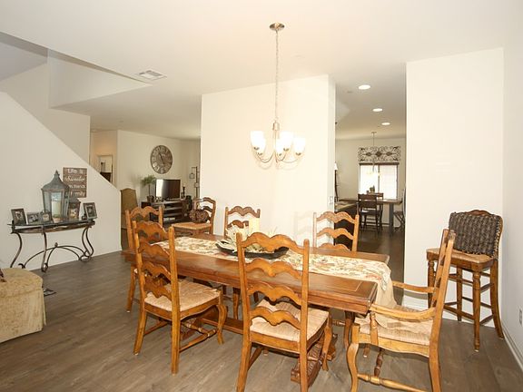 5th image of 1454 W Wynndel Way