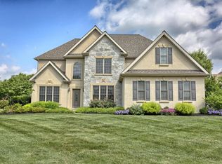 1162 S Bristol Dr, Lititz, PA 17543