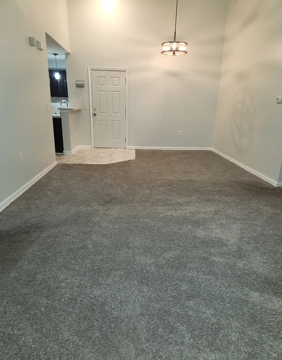 3 bed, 1157 sqft, $1,680 — Photo 4
