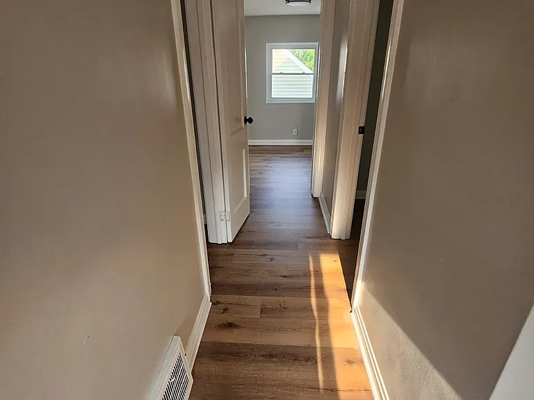 21400 Goller Ave — Photo 13