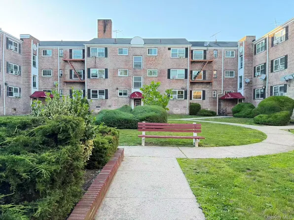 111-25 66th Avenue #2A, Forest Hills, NY 11375