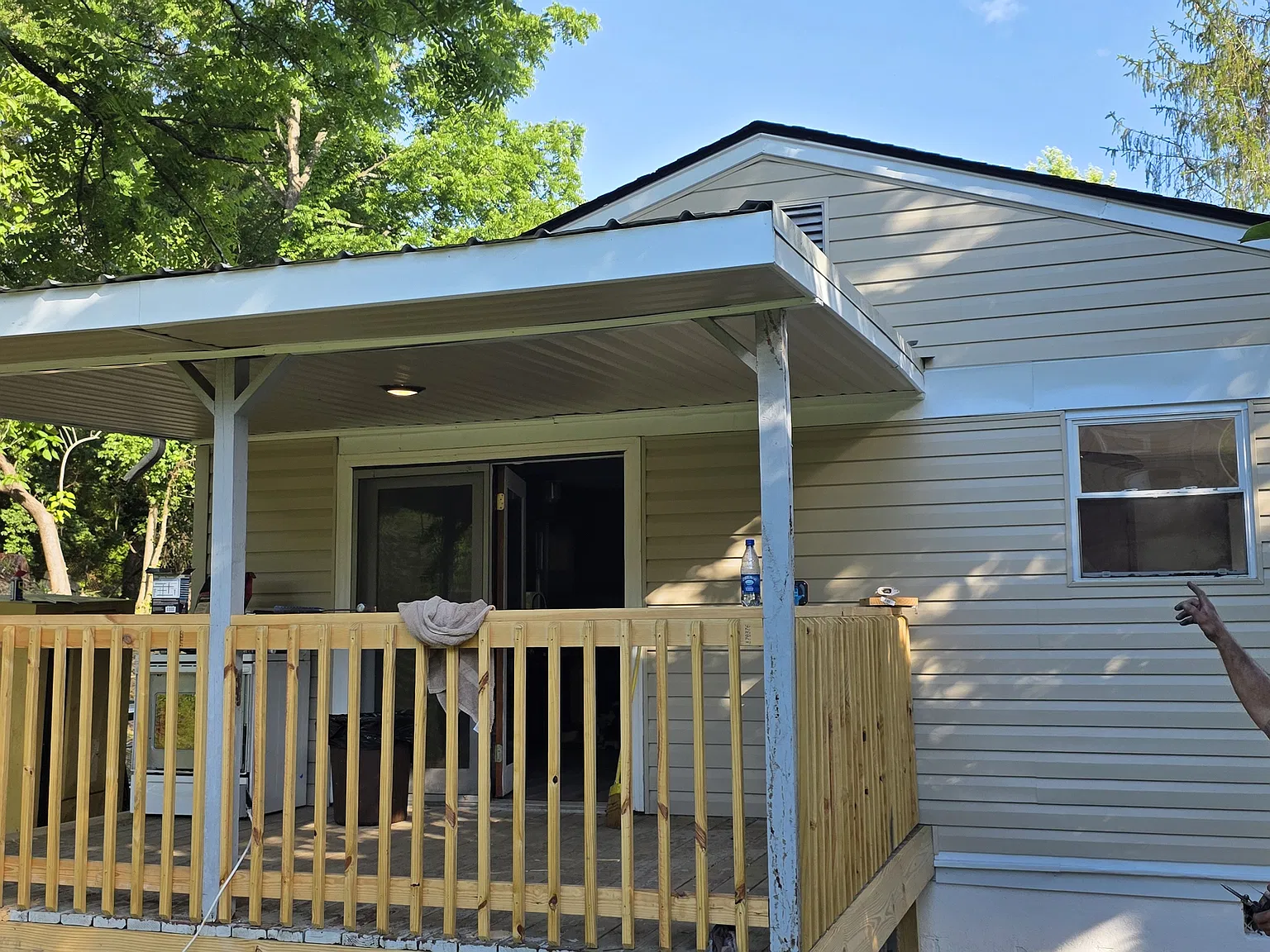 3 bed, 1608 sqft, $1,850 — Photo 3