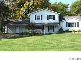 1943 Jackson Rd #W, Penfield, NY 14526