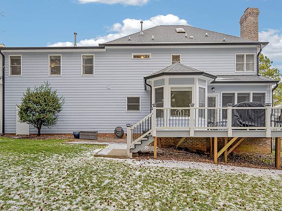 3rd image of 7905 Pony Pasture Ct