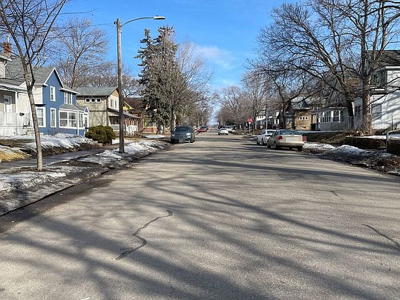 4th image of 2801 Girard Ave N