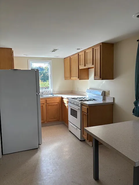 1 bed, $725 — Photo 2