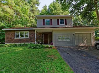 19 Joseph Ln, Gansevoort, NY 12831