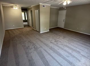 2020 Continental Ave APT 235, Tallahassee, FL 32304
