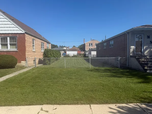 3311 N Ozark Ave, Chicago, IL 60634