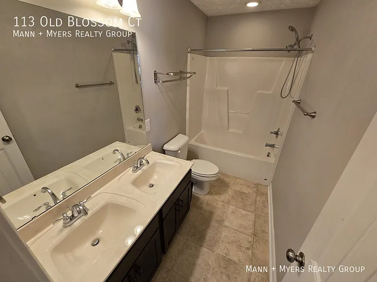 113 Old Blossom Ct — Photo 26