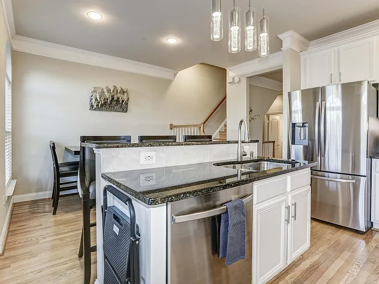 20345 Notting Hill Way — Photo 25