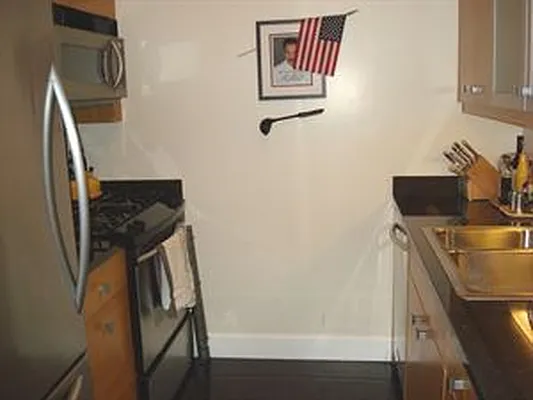 Rented by Douglas Elliman | media 39