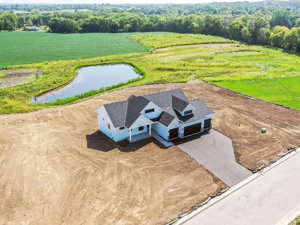 10190 Heather Ln, Corcoran, MN 55374