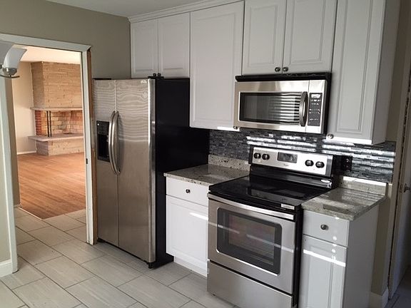 5th image of 6330 Xerxes Ave S