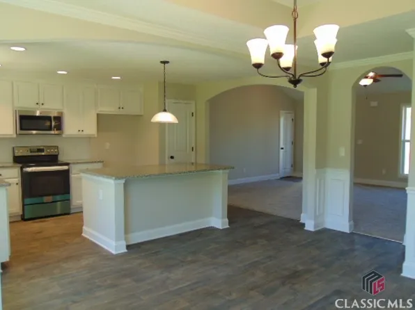 330 Grady Brock Road #18, Martin, GA 30557