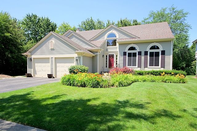 1st image of 212 Southfield Dr