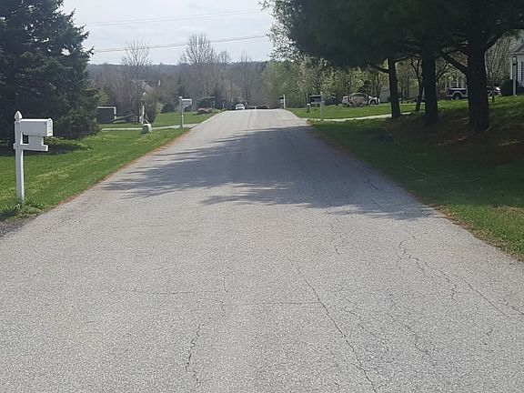 4th image of 1613 Horseshoe Trl