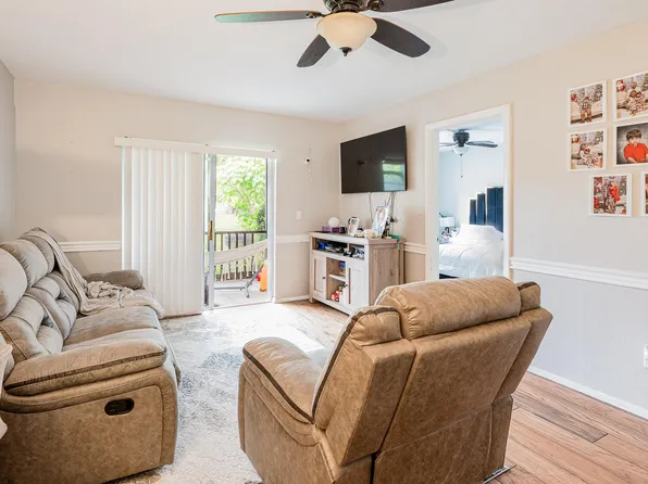 2915 Dove Haven Ct APT D, Charleston, SC 29414