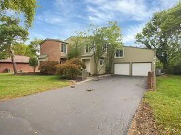 4756 Moreland Dr W, Columbus, OH 43220