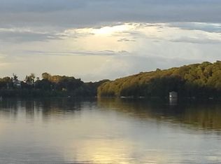 570 Lakes Rd, Monroe, NY 10950