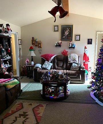 4th image of 2212 Stonebrook Dr