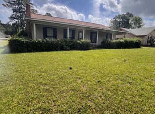 325 Lakeridge Trl, Pineville, LA 71360
