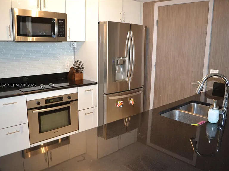 50 Biscayne Blvd #1408 — Photo 33