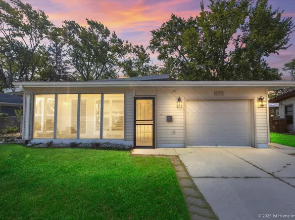 409 Wilshire St, Park Forest, IL 60466
