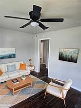 2nd image of 3006 Dacca Dr