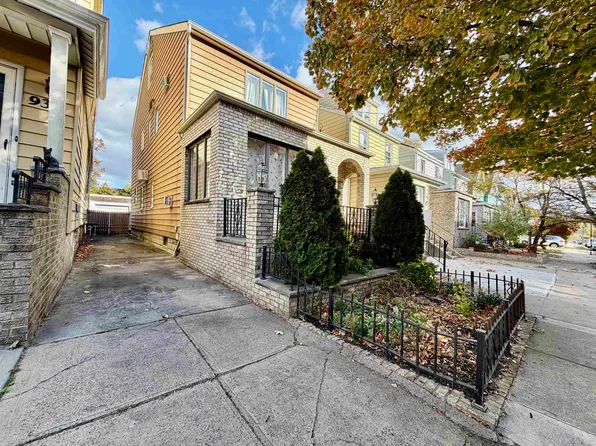 91 West 57th Street image 2 of 15