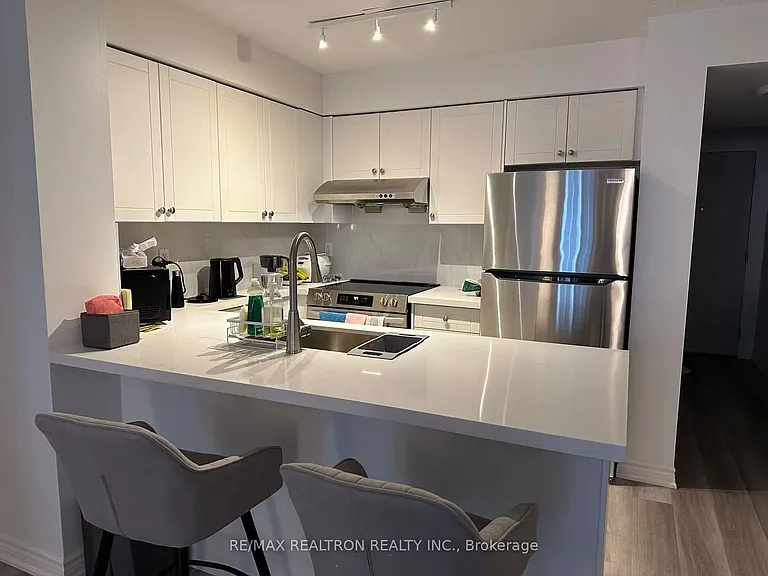 761 Bay St #2314 — Photo 4