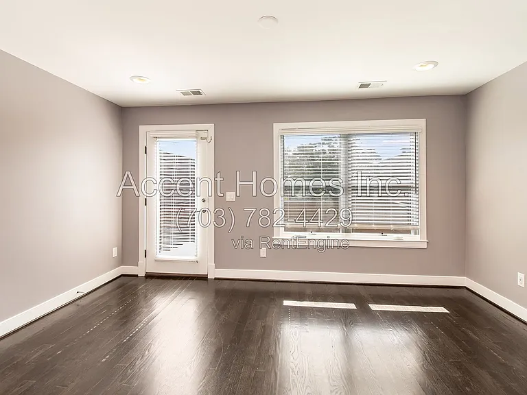 210 S Patrick St — Photo 19