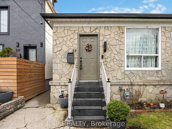 3rd image of 39 Rowntree Ave