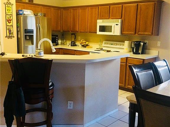 4th image of 1118 Courtside Dr
