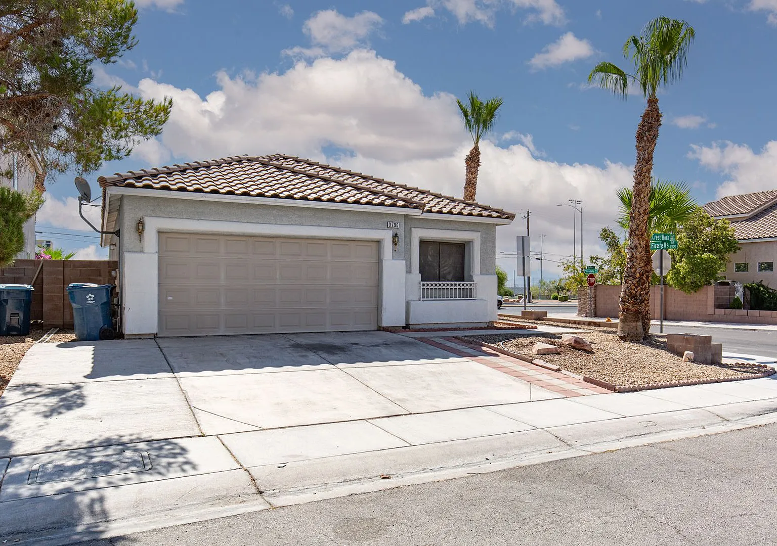 Newly remodeled single story home in Spring Valley — Photo 1